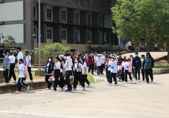 ภาพกิจกรรม  สโมสรนักศึกษาคณะวิทยาศาสตร์และเทคโนโลยี จัดโครงการพัฒนานักศึกษาคณะวิทยาศาสตร์และเทคโนโลยี มหาวิทยาลัยราชภัฏกําแพงเพชร ประจําปีงบประมาณ 2565