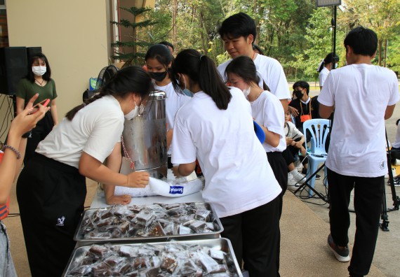 ภาพกิจกรรม  สโมสรนักศึกษาคณะวิทยาศาสตร์และเทคโนโลยี จัดโครงการพัฒนานักศึกษาคณะวิทยาศาสตร์และเทคโนโลยี มหาวิทยาลัยราชภัฏกําแพงเพชร ประจําปีงบประมาณ 2565