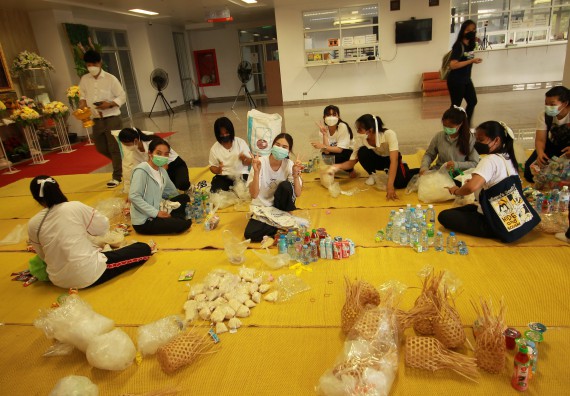 ภาพกิจกรรม  สโมสรนักศึกษาคณะวิทยาศาสตร์และเทคโนโลยี จัดโครงการพัฒนานักศึกษาคณะวิทยาศาสตร์และเทคโนโลยี มหาวิทยาลัยราชภัฏกําแพงเพชร ประจําปีงบประมาณ 2565