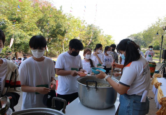 ภาพกิจกรรม  สโมสรนักศึกษาคณะวิทยาศาสตร์และเทคโนโลยี จัดโครงการพัฒนานักศึกษาคณะวิทยาศาสตร์และเทคโนโลยี มหาวิทยาลัยราชภัฏกําแพงเพชร ประจําปีงบประมาณ 2565