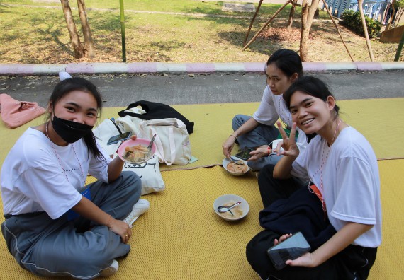 ภาพกิจกรรม  สโมสรนักศึกษาคณะวิทยาศาสตร์และเทคโนโลยี จัดโครงการพัฒนานักศึกษาคณะวิทยาศาสตร์และเทคโนโลยี มหาวิทยาลัยราชภัฏกําแพงเพชร ประจําปีงบประมาณ 2565