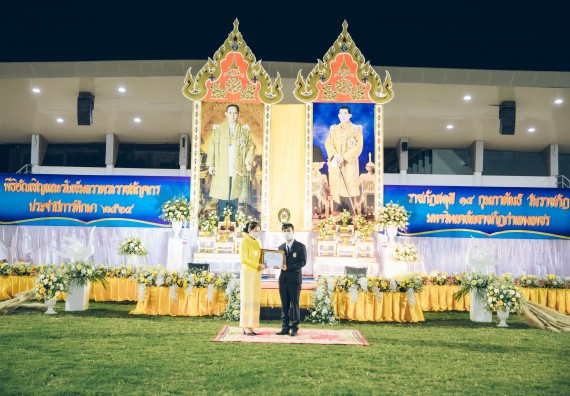 ภาพกิจกรรม  คณะวิทยาศาสตร์และเทคโนโลยี  เข้าร่วมพิธีวันราชภัฏ