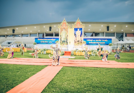 ภาพกิจกรรม  คณะวิทยาศาสตร์และเทคโนโลยี  เข้าร่วมพิธีวันราชภัฏ