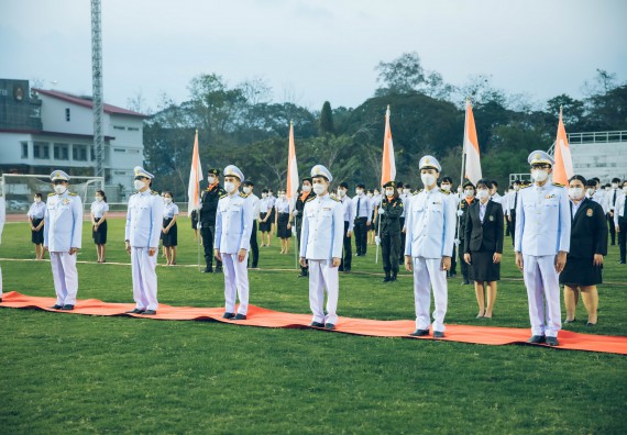 ภาพกิจกรรม  คณะวิทยาศาสตร์และเทคโนโลยี  เข้าร่วมพิธีวันราชภัฏ