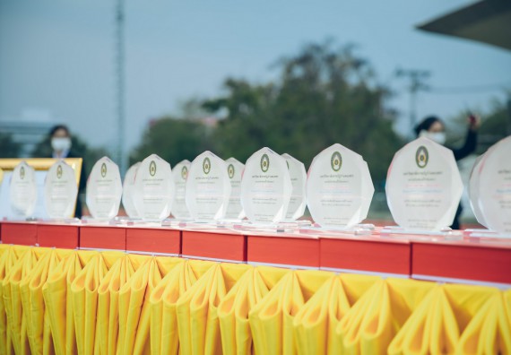 ภาพกิจกรรม  คณะวิทยาศาสตร์และเทคโนโลยี  เข้าร่วมพิธีวันราชภัฏ