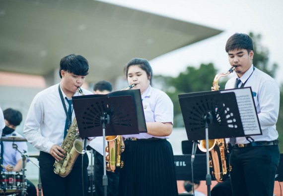 ภาพกิจกรรม  คณะวิทยาศาสตร์และเทคโนโลยี  เข้าร่วมพิธีวันราชภัฏ