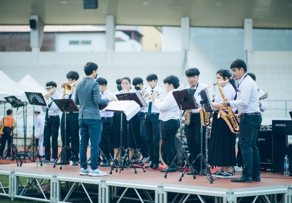 ภาพกิจกรรม  คณะวิทยาศาสตร์และเทคโนโลยี  เข้าร่วมพิธีวันราชภัฏ