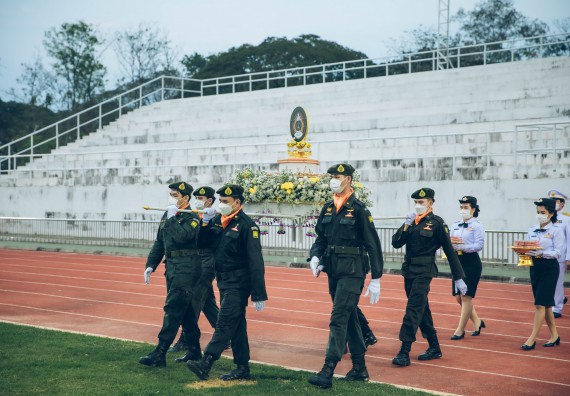 ภาพกิจกรรม  คณะวิทยาศาสตร์และเทคโนโลยี  เข้าร่วมพิธีวันราชภัฏ
