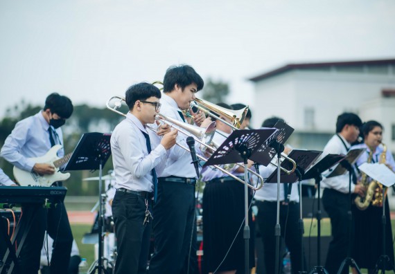 ภาพกิจกรรม  คณะวิทยาศาสตร์และเทคโนโลยี  เข้าร่วมพิธีวันราชภัฏ