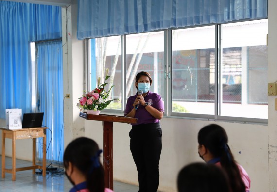 ภาพกิจกรรม  คณะวิทยาศาสตร์และเทคโนโลยี จัดค่ายวิทยาศาสตร์สัญจรโรงเรียนวังตะเคียนประชานุสรณ์