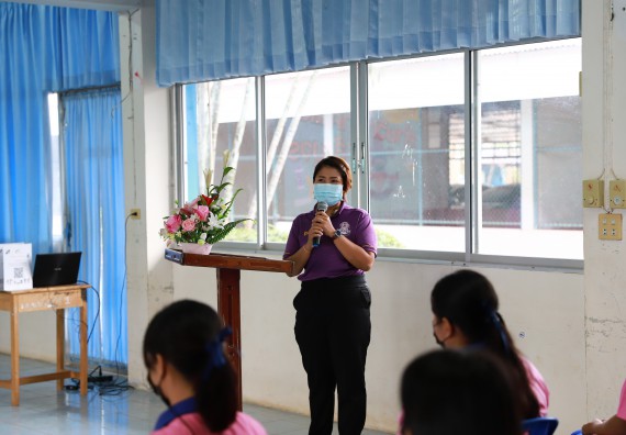 ภาพกิจกรรม  คณะวิทยาศาสตร์และเทคโนโลยี จัดค่ายวิทยาศาสตร์สัญจรโรงเรียนวังตะเคียนประชานุสรณ์