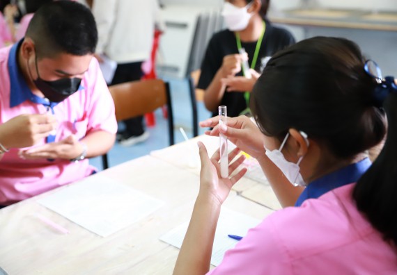 ภาพกิจกรรม  คณะวิทยาศาสตร์และเทคโนโลยี จัดค่ายวิทยาศาสตร์สัญจรโรงเรียนวังตะเคียนประชานุสรณ์