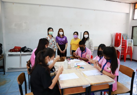 ภาพกิจกรรม  คณะวิทยาศาสตร์และเทคโนโลยี จัดค่ายวิทยาศาสตร์สัญจรโรงเรียนวังตะเคียนประชานุสรณ์