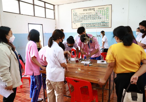 ภาพกิจกรรม  คณะวิทยาศาสตร์และเทคโนโลยี จัดค่ายวิทยาศาสตร์สัญจรโรงเรียนวังตะเคียนประชานุสรณ์