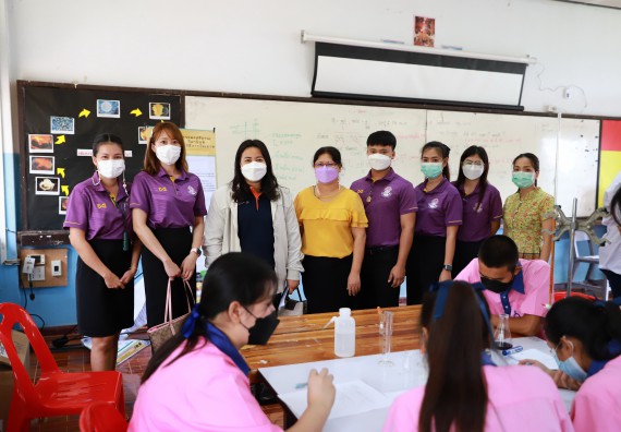 ภาพกิจกรรม  คณะวิทยาศาสตร์และเทคโนโลยี จัดค่ายวิทยาศาสตร์สัญจรโรงเรียนวังตะเคียนประชานุสรณ์