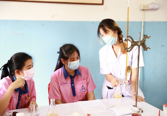 ภาพกิจกรรม  คณะวิทยาศาสตร์และเทคโนโลยี จัดค่ายวิทยาศาสตร์สัญจรโรงเรียนวังตะเคียนประชานุสรณ์