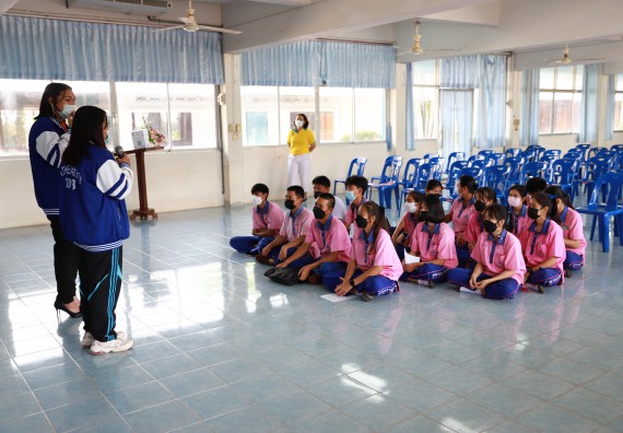 ภาพกิจกรรม  คณะวิทยาศาสตร์และเทคโนโลยี จัดค่ายวิทยาศาสตร์สัญจรโรงเรียนวังตะเคียนประชานุสรณ์