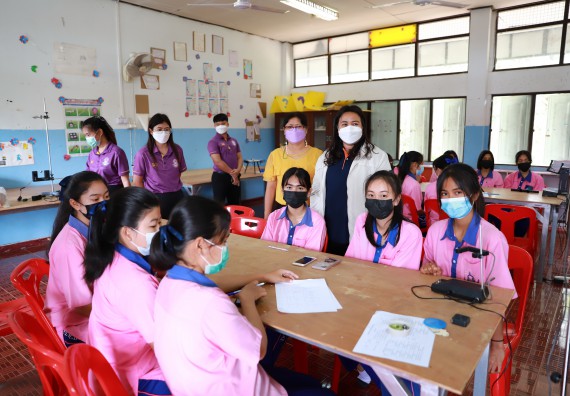 ภาพกิจกรรม  คณะวิทยาศาสตร์และเทคโนโลยี จัดค่ายวิทยาศาสตร์สัญจรโรงเรียนวังตะเคียนประชานุสรณ์