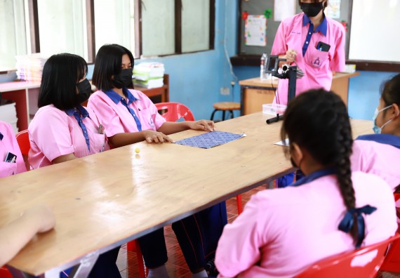 ภาพกิจกรรม  คณะวิทยาศาสตร์และเทคโนโลยี จัดค่ายวิทยาศาสตร์สัญจรโรงเรียนวังตะเคียนประชานุสรณ์