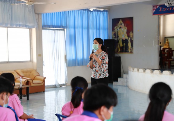 ภาพกิจกรรม  คณะวิทยาศาสตร์และเทคโนโลยี จัดค่ายวิทยาศาสตร์สัญจรโรงเรียนวังตะเคียนประชานุสรณ์