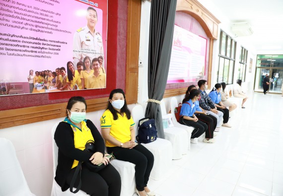 ภาพกิจกรรม  คณะวิทยาศาสตร์และเทคโนโลยี จัดค่ายวิทยาศาสตร์สัญจรโรงเรียนราษฎร์ปรีชาวิทยาคม