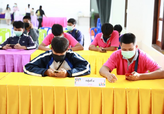 ภาพกิจกรรม  คณะวิทยาศาสตร์และเทคโนโลยี จัดค่ายวิทยาศาสตร์สัญจรโรงเรียนราษฎร์ปรีชาวิทยาคม