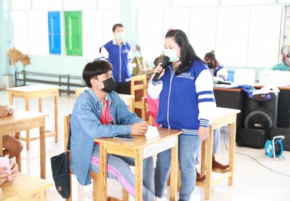 ภาพกิจกรรม  คณะวิทยาศาสตร์และเทคโนโลยี จัดค่ายวิทยาศาสตร์สัญจรโรงเรียนราษฎร์ปรีชาวิทยาคม