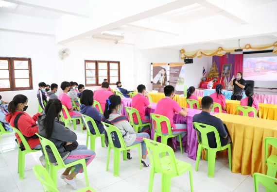 ภาพกิจกรรม  คณะวิทยาศาสตร์และเทคโนโลยี จัดค่ายวิทยาศาสตร์สัญจรโรงเรียนราษฎร์ปรีชาวิทยาคม