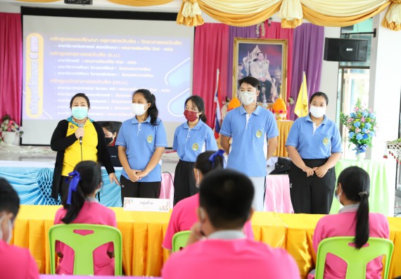 ภาพกิจกรรม  คณะวิทยาศาสตร์และเทคโนโลยี จัดค่ายวิทยาศาสตร์สัญจรโรงเรียนราษฎร์ปรีชาวิทยาคม