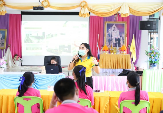 ภาพกิจกรรม  คณะวิทยาศาสตร์และเทคโนโลยี จัดค่ายวิทยาศาสตร์สัญจรโรงเรียนราษฎร์ปรีชาวิทยาคม