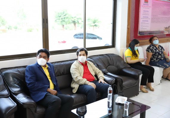 ภาพกิจกรรม  คณะวิทยาศาสตร์และเทคโนโลยี จัดค่ายวิทยาศาสตร์สัญจรโรงเรียนราษฎร์ปรีชาวิทยาคม