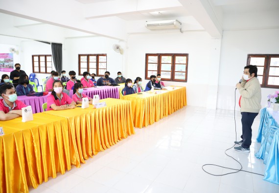 ภาพกิจกรรม  คณะวิทยาศาสตร์และเทคโนโลยี จัดค่ายวิทยาศาสตร์สัญจรโรงเรียนราษฎร์ปรีชาวิทยาคม