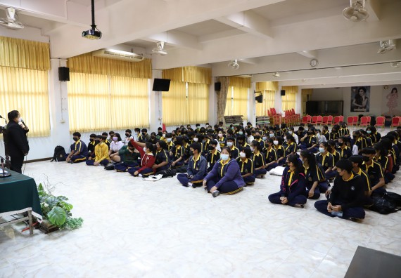 ภาพกิจกรรม  คณะวิทยาศาสตร์และเทคโนโลยี จัดค่ายวิทยาศาสตร์สัญจรโรงเรียนเรืองวิทย์พิทยาคม