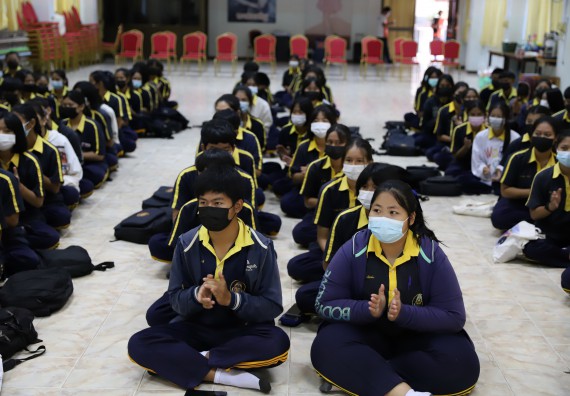 ภาพกิจกรรม  คณะวิทยาศาสตร์และเทคโนโลยี จัดค่ายวิทยาศาสตร์สัญจรโรงเรียนเรืองวิทย์พิทยาคม