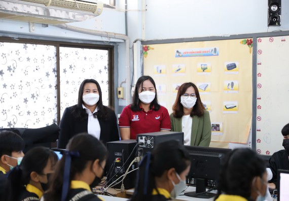 ภาพกิจกรรม  คณะวิทยาศาสตร์และเทคโนโลยี จัดค่ายวิทยาศาสตร์สัญจรโรงเรียนเรืองวิทย์พิทยาคม