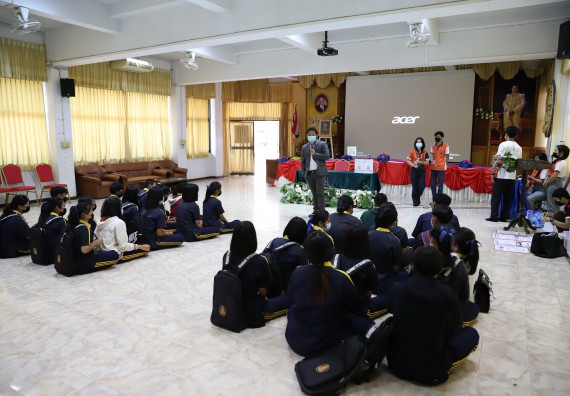 ภาพกิจกรรม  คณะวิทยาศาสตร์และเทคโนโลยี จัดค่ายวิทยาศาสตร์สัญจรโรงเรียนเรืองวิทย์พิทยาคม