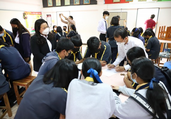 ภาพกิจกรรม  คณะวิทยาศาสตร์และเทคโนโลยี จัดค่ายวิทยาศาสตร์สัญจรโรงเรียนเรืองวิทย์พิทยาคม