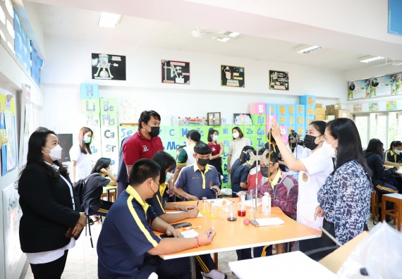 ภาพกิจกรรม  คณะวิทยาศาสตร์และเทคโนโลยี จัดค่ายวิทยาศาสตร์สัญจรโรงเรียนเรืองวิทย์พิทยาคม