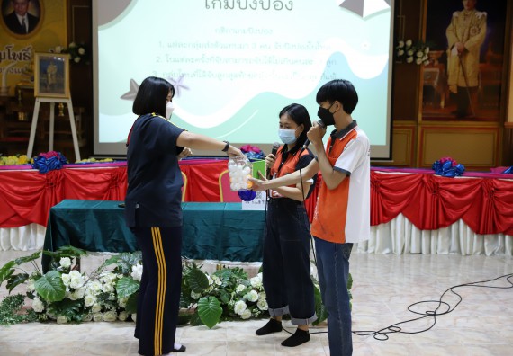 ภาพกิจกรรม  คณะวิทยาศาสตร์และเทคโนโลยี จัดค่ายวิทยาศาสตร์สัญจรโรงเรียนเรืองวิทย์พิทยาคม