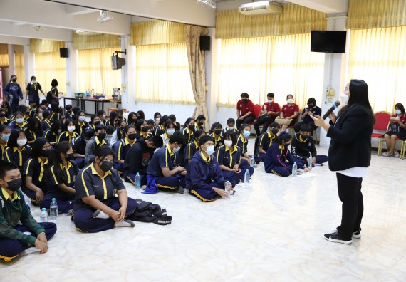 ภาพกิจกรรม  คณะวิทยาศาสตร์และเทคโนโลยี จัดค่ายวิทยาศาสตร์สัญจรโรงเรียนเรืองวิทย์พิทยาคม