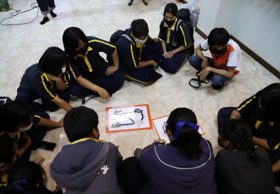 ภาพกิจกรรม  คณะวิทยาศาสตร์และเทคโนโลยี จัดค่ายวิทยาศาสตร์สัญจรโรงเรียนเรืองวิทย์พิทยาคม