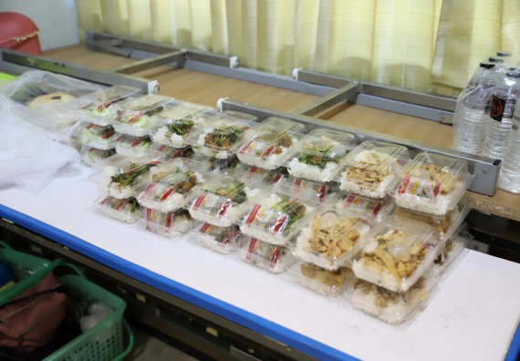 ภาพกิจกรรม  คณะวิทยาศาสตร์และเทคโนโลยี จัดค่ายวิทยาศาสตร์สัญจรโรงเรียนเรืองวิทย์พิทยาคม