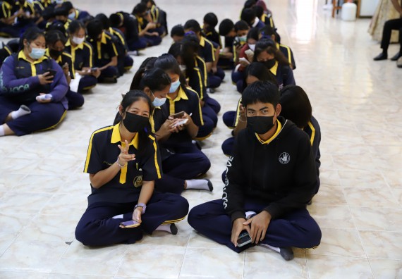 ภาพกิจกรรม  คณะวิทยาศาสตร์และเทคโนโลยี จัดค่ายวิทยาศาสตร์สัญจรโรงเรียนเรืองวิทย์พิทยาคม