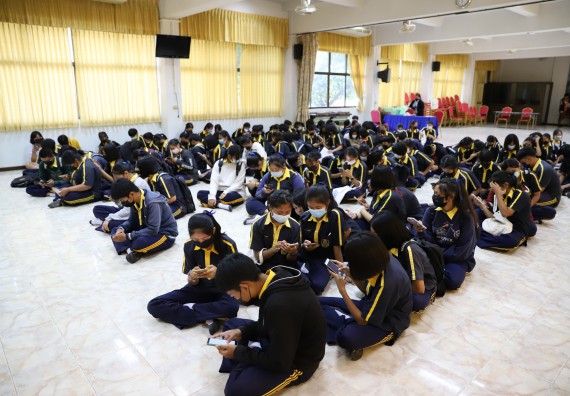 ภาพกิจกรรม  คณะวิทยาศาสตร์และเทคโนโลยี จัดค่ายวิทยาศาสตร์สัญจรโรงเรียนเรืองวิทย์พิทยาคม