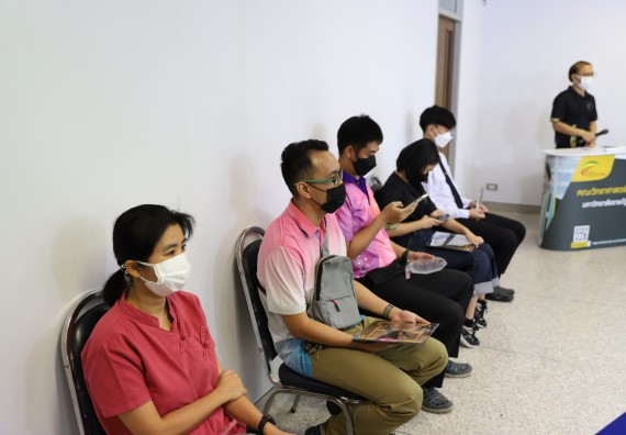 ภาพกิจกรรม  คณะวิทยาศาสตร์และเทคโนโลยี จัดกิจกรรมถ่ายทอดสดมอบรางวัลกิจกรรมออกกำลังกายเพื่อการกุศลสนับสนุนทุนให้นักศึกษาคณะวิทยาศาสตร์และเทคโนโลยี ที่เรียนดีแต่ขาดแคลนทุนทรัพย์ SCITECH KPRU – CAL CHALLENGE ครั้งที่ 1