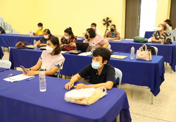 ภาพกิจกรรม  คณะวิทยาศาสตร์และเทคโนโลยี จัดกิจกรรมการอบรมเชิงปฏิบัติการ เรื่อง การประเมินผลการปฏิบัติราชการและการปฏิบัติงานตามตัวชี้วัด