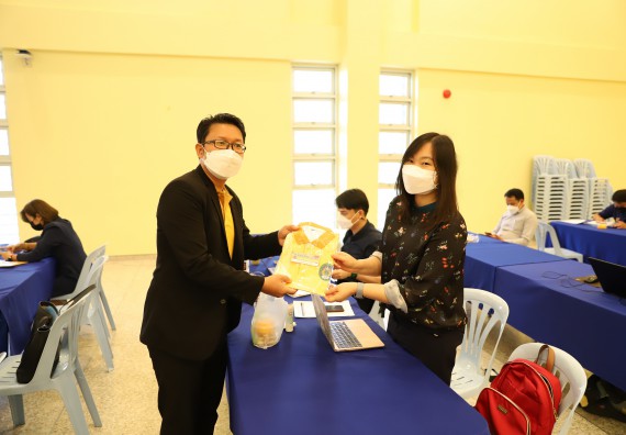 ภาพกิจกรรม  คณะวิทยาศาสตร์และเทคโนโลยี จัดกิจกรรมการอบรมเชิงปฏิบัติการ เรื่อง การประเมินผลการปฏิบัติราชการและการปฏิบัติงานตามตัวชี้วัด