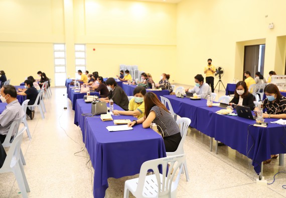 ภาพกิจกรรม  คณะวิทยาศาสตร์และเทคโนโลยี จัดกิจกรรมการอบรมเชิงปฏิบัติการ เรื่อง การประเมินผลการปฏิบัติราชการและการปฏิบัติงานตามตัวชี้วัด