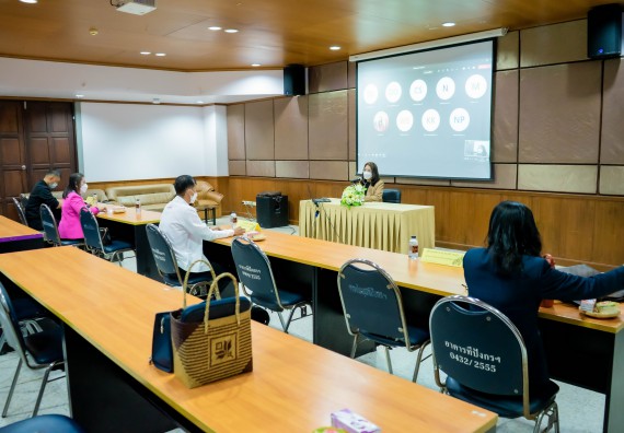 ภาพกิจกรรม   คณะวิทยาศาสตร์และเทคโนโลยี นำเสนอโครงการออมสินยุวพัฒน์รักษ์ถิ่น ปี 2565 มหาวิทยาลัยราชภัฏกำแพงเพชร