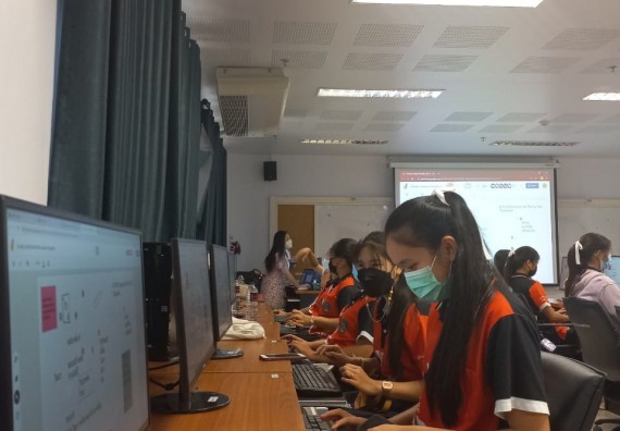 ภาพกิจกรรม  โปรแกรมวิชาสาธารณสุขศาสตร์ จัดกิจกรรมการผลิตนวัตกรรมทางสุขภาพด้วยคอมพิวเตอร์